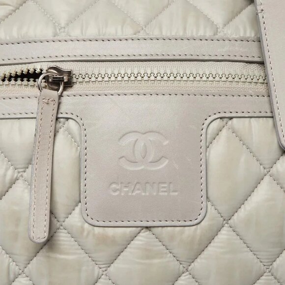 Chanel Dark White Quilted Nylon Coco Cocoon Large Zip Tote Bag - Picture 5 of 12